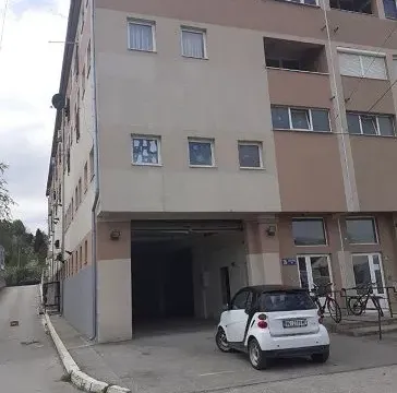 Izdavanje, poslovni prostor, 160m², Zvezdara Sve Podlokacije, Beograd - image 2