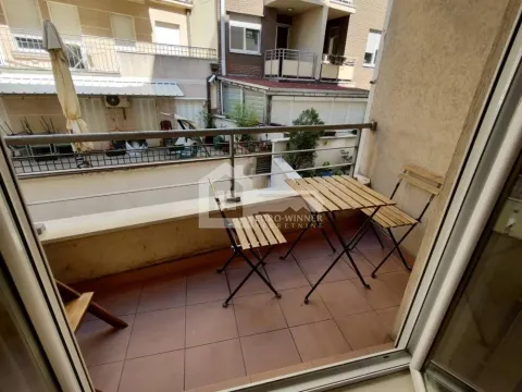 Rent, one bedroom apartment, 32m², Neimar, Vračar Sve Podlokacije - image 15
