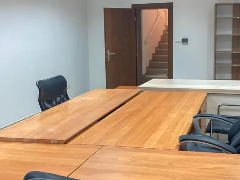 Sale, office space, 220m², Blok 9, Podgorica - image 9