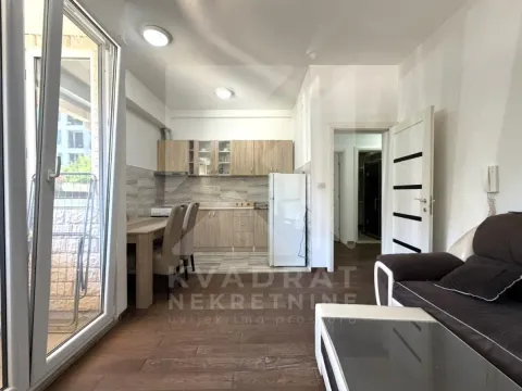 Rent, one bedroom apartment, 40m², City Kvart, Podgorica - image 3