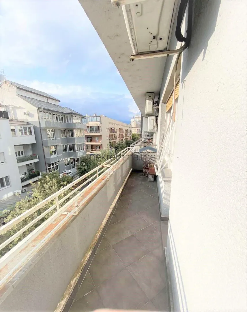 Rent, two bedroom apartment, 90m², Centar, Podgorica