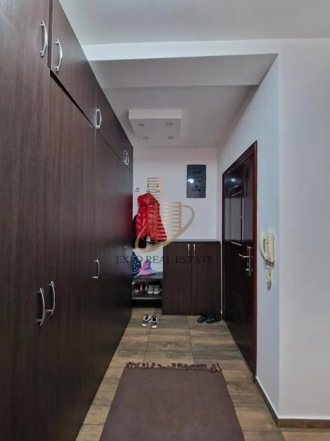 Prodaja, četvorosoban stan, 120m², Nova Detelinara, Novi Sad Sve Podlokacije
