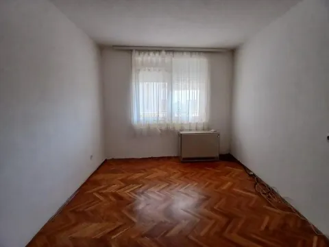 Prodaja, dvosoban stan, 68m², Pivara, Jagodina - image 5