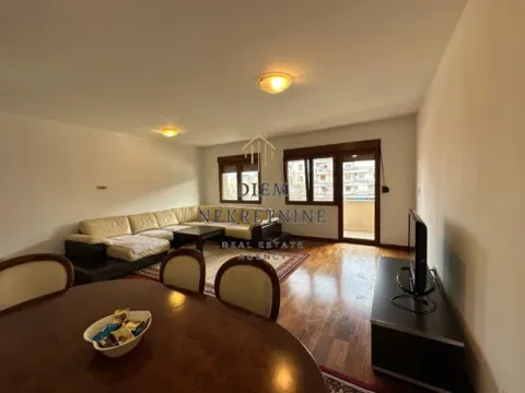 Rent, two bedroom apartment, 105m², Preko Morače, Podgorica - image 3