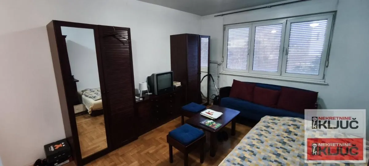Rent, studio apartment, 26m², Grbavica, Novi Sad Sve Podlokacije