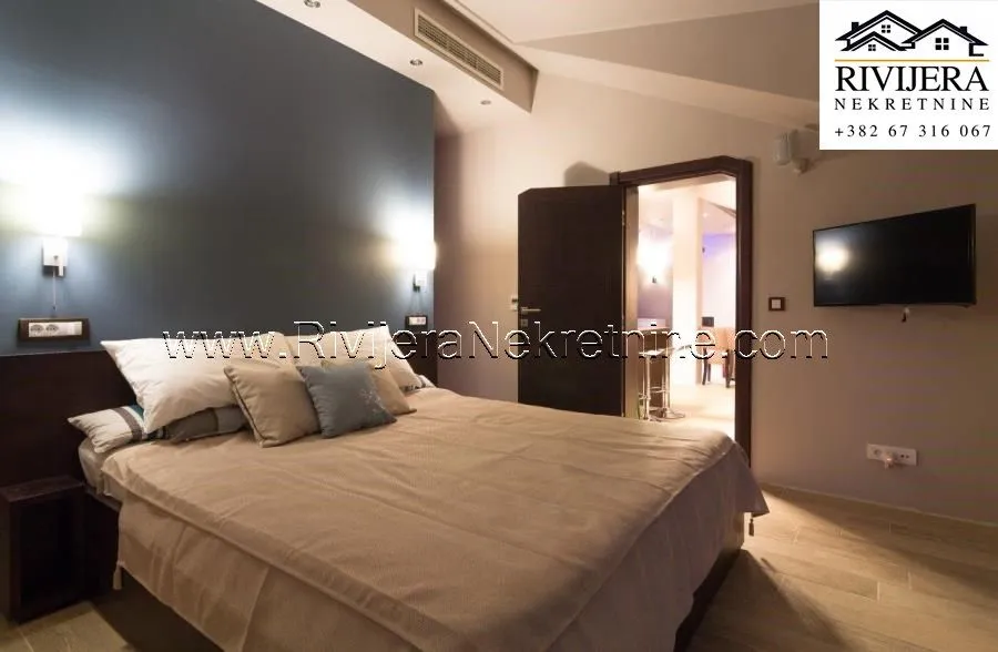 Sale, one bedroom apartment, 120m², Tivat, Crna Gora