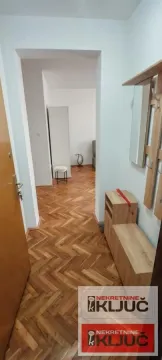 Izdavanje, dvosoban stan, 45m², Bulevar Oslobodjenja, Novi Sad Sve Podlokacije - image 7