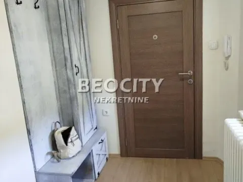 Prodaja, jednosoban stan, 37m², Centar, Novi Sad - image 9