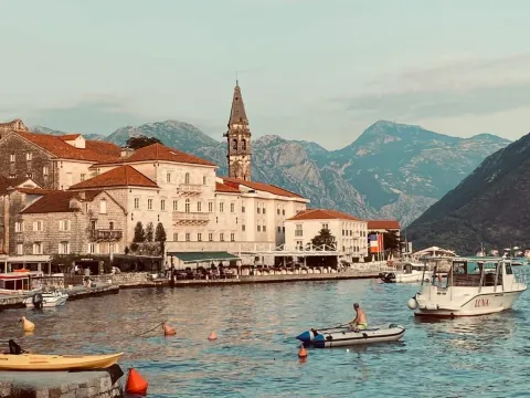 Prodaja, jednosoban stan, 39m², Perast, Kotor - image 18