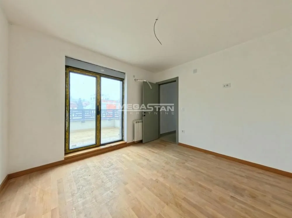 Prodaja, stan, 134m², Autokomanda, Voždovac Sve Podlokacije