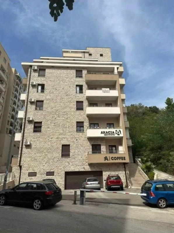 Sale, one bedroom apartment, 47m², Bečići, Budva