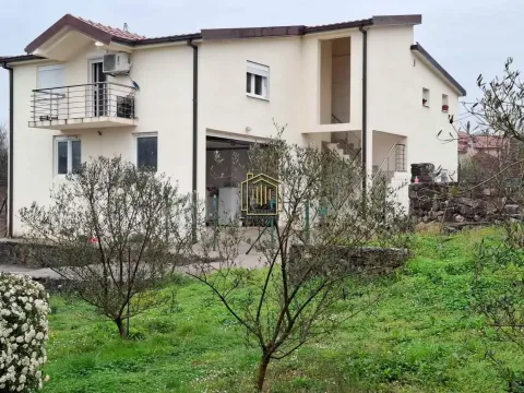Izdavanje, jednosoban stan, 60m², Vranići, Podgorica - image 6