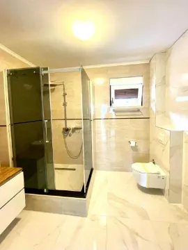 Prodaja, trosoban stan, 170m², Dobra Voda, Bar - image 8