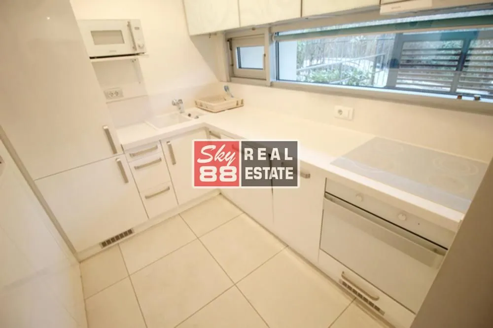 Sale, house, 170m², Savski Venac, Beograd