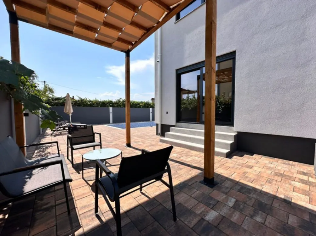 Prodaja, kuća, 150m², Donja Gorica, Podgorica