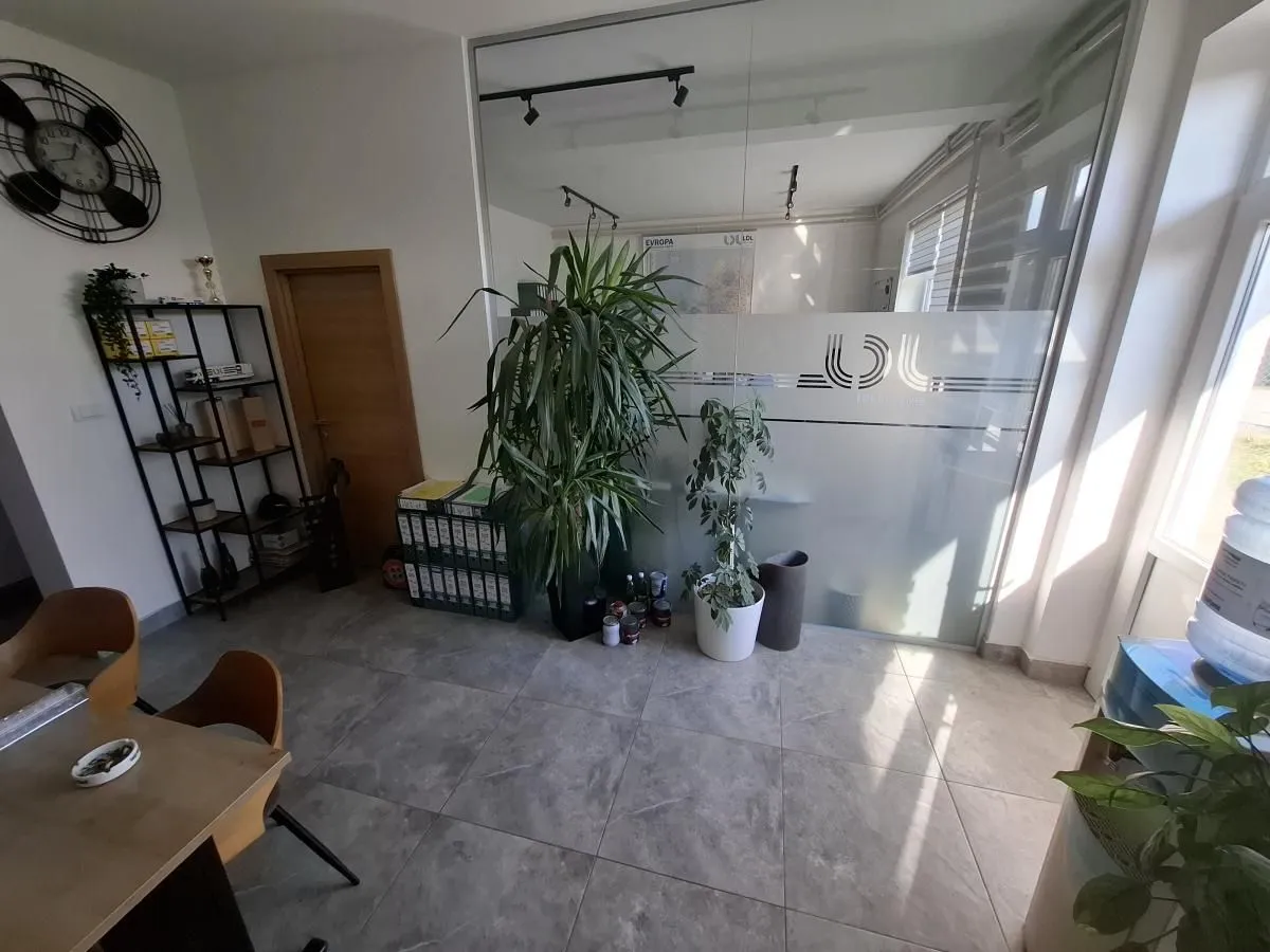 Rent, office space, 100m², Klisa, Novi Sad Sve Podlokacije