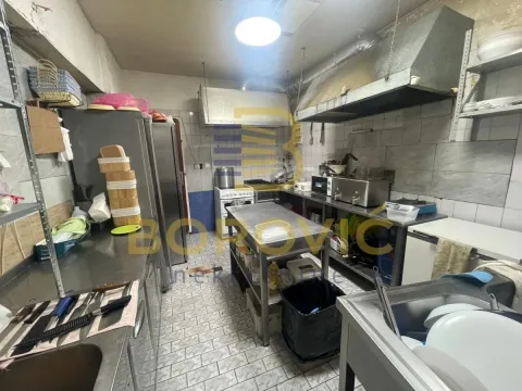 Rent, three bedroom apartment, 82m², Zemun Sve Podlokacije, Beograd - image 10