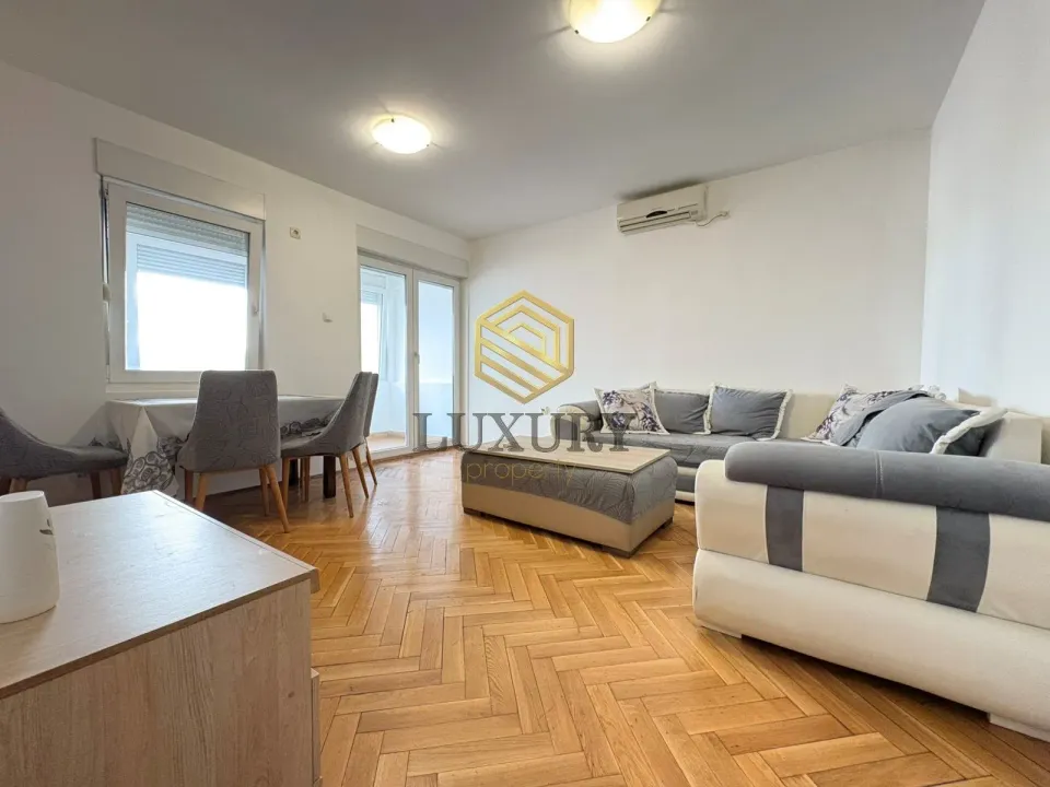 Rent, two bedroom apartment, 70m², Blok 9, Podgorica