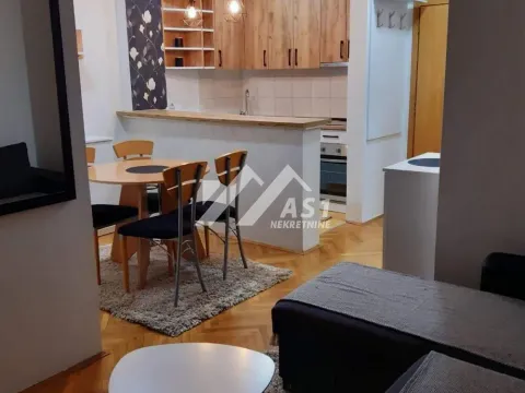 Izdavanje, jednosoban stan, 39m², Bulevar Oslobodjenja, Novi Sad Sve Podlokacije - image 4