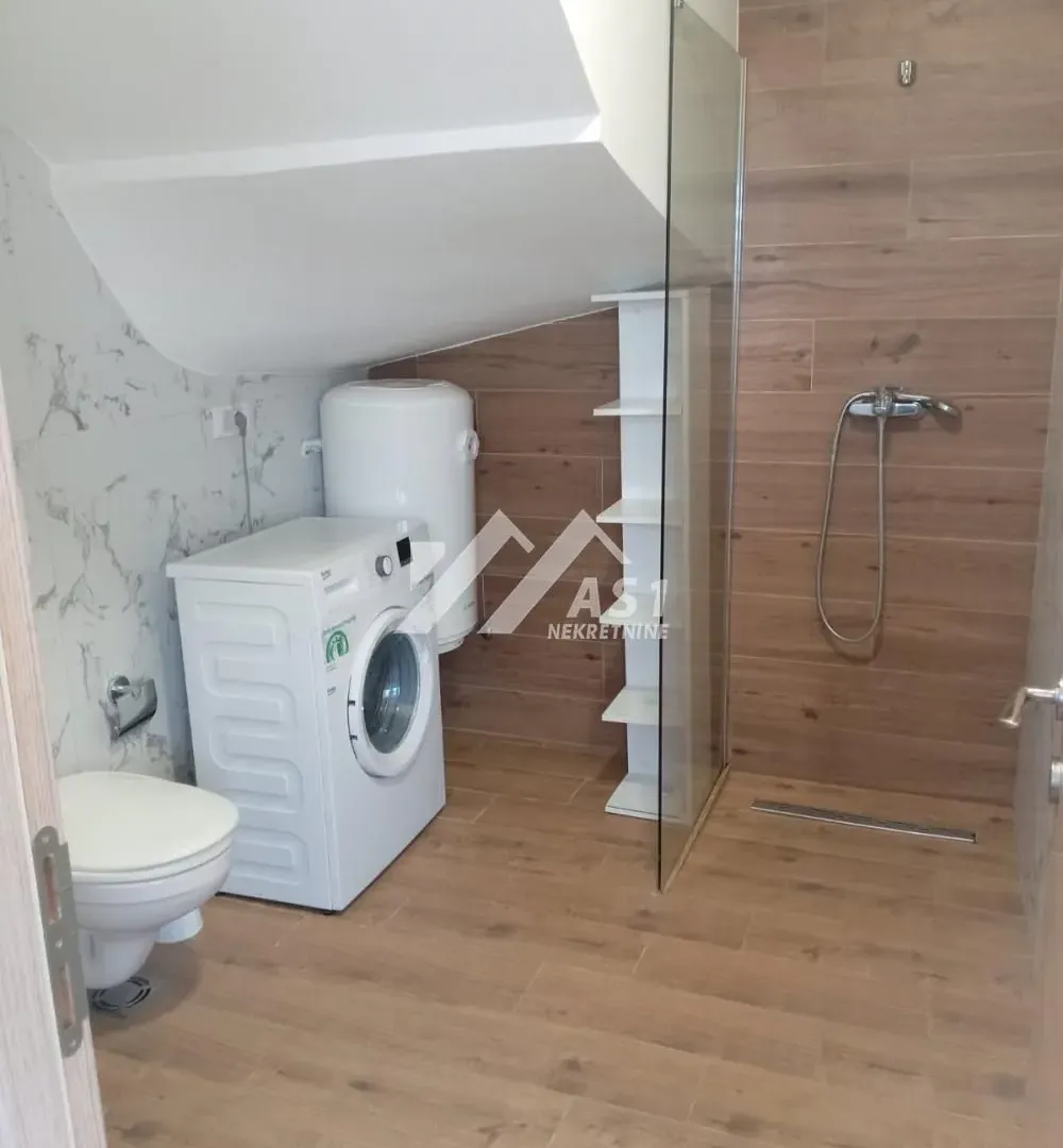 Izdavanje, dvosoban stan, 45m², Adice, Novi Sad Sve Podlokacije