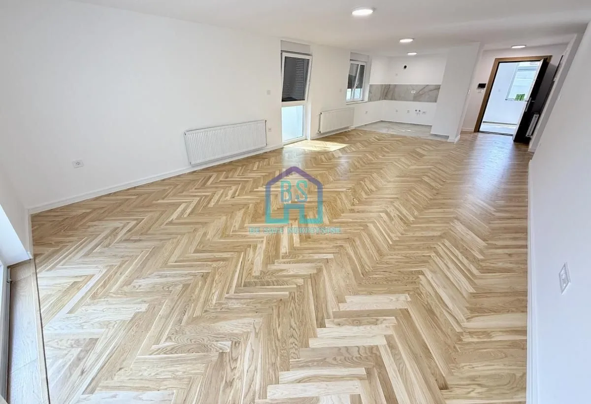Prodaja, četvorosoban stan, 101m², Telep, Novi Sad Sve Podlokacije
