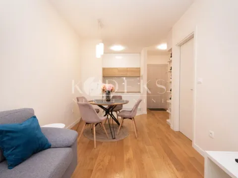 Rent, one bedroom apartment, 40m², Central Point, Podgorica - image 2