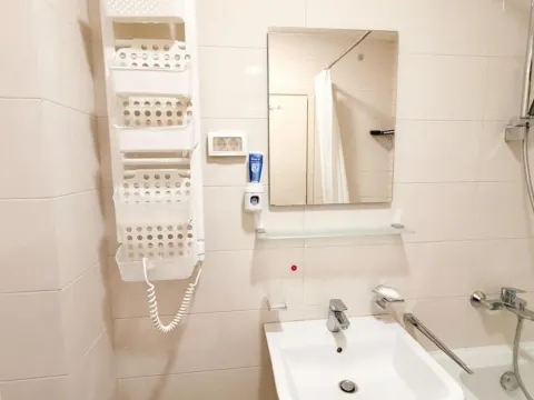 Izdavanje, jednosoban stan, 46m², City Kej, Podgorica - image 9