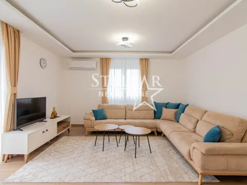 Rent, three bedroom apartment, 100m², Zagorič, Podgorica - image 1