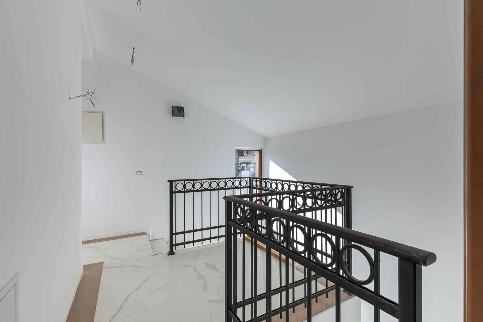 Prodaja, kuća, 500m², Prčanj, Kotor