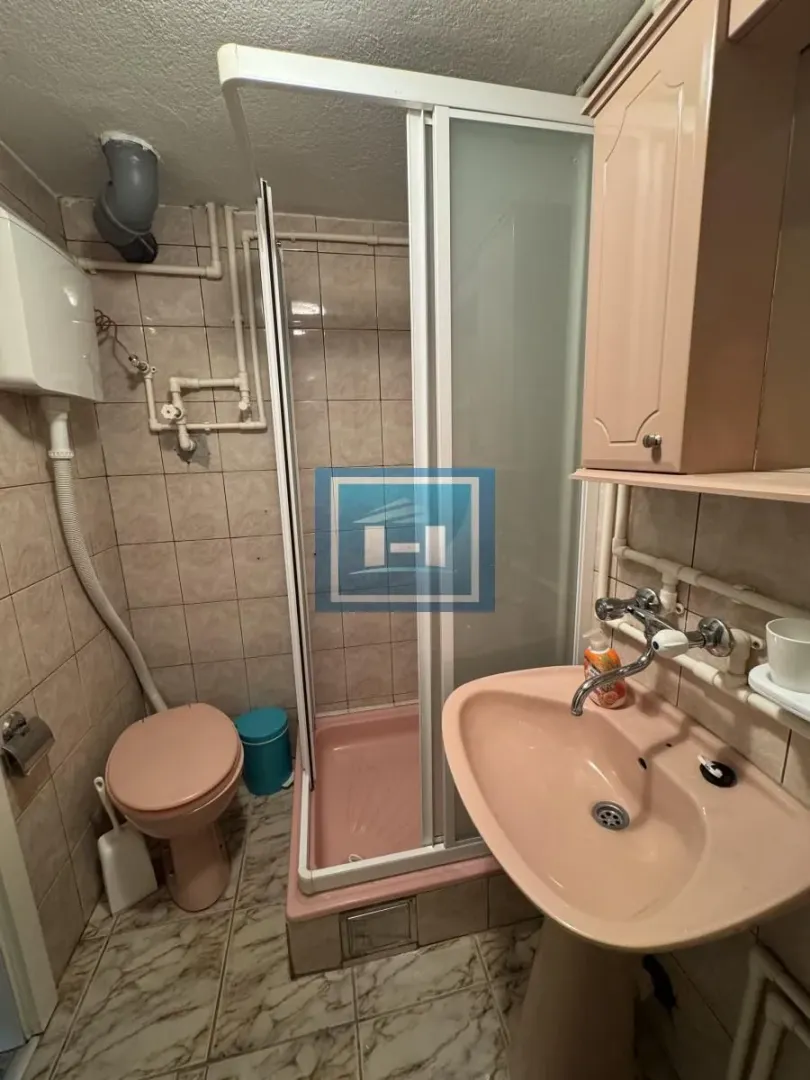 Izdavanje, jednosoban stan, 30m², Ćuprija, Srbija