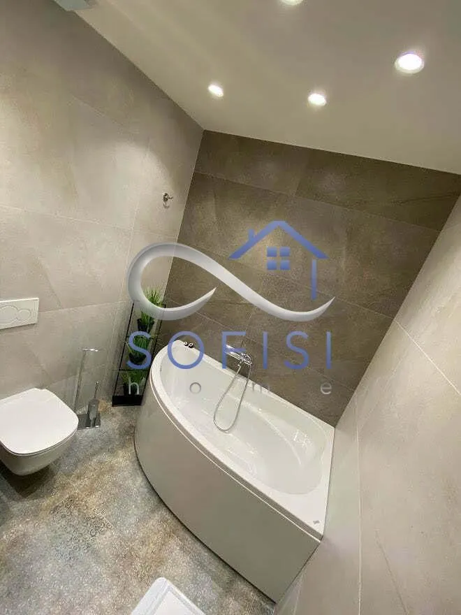 Izdavanje, trosoban stan, 88m², Grbavica, Novi Sad Sve Podlokacije