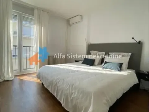 Rent, three bedroom apartment, 90m², Kalenić Pijaca, Vračar Sve Podlokacije - image 14