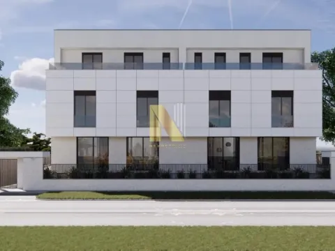 Sale, four bedroom apartment, 114m², Bulevar Evrope, Novi Sad Sve Podlokacije - image 1