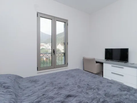 Prodaja, stan, 85m², Porto Montenegro, Tivat - image 7
