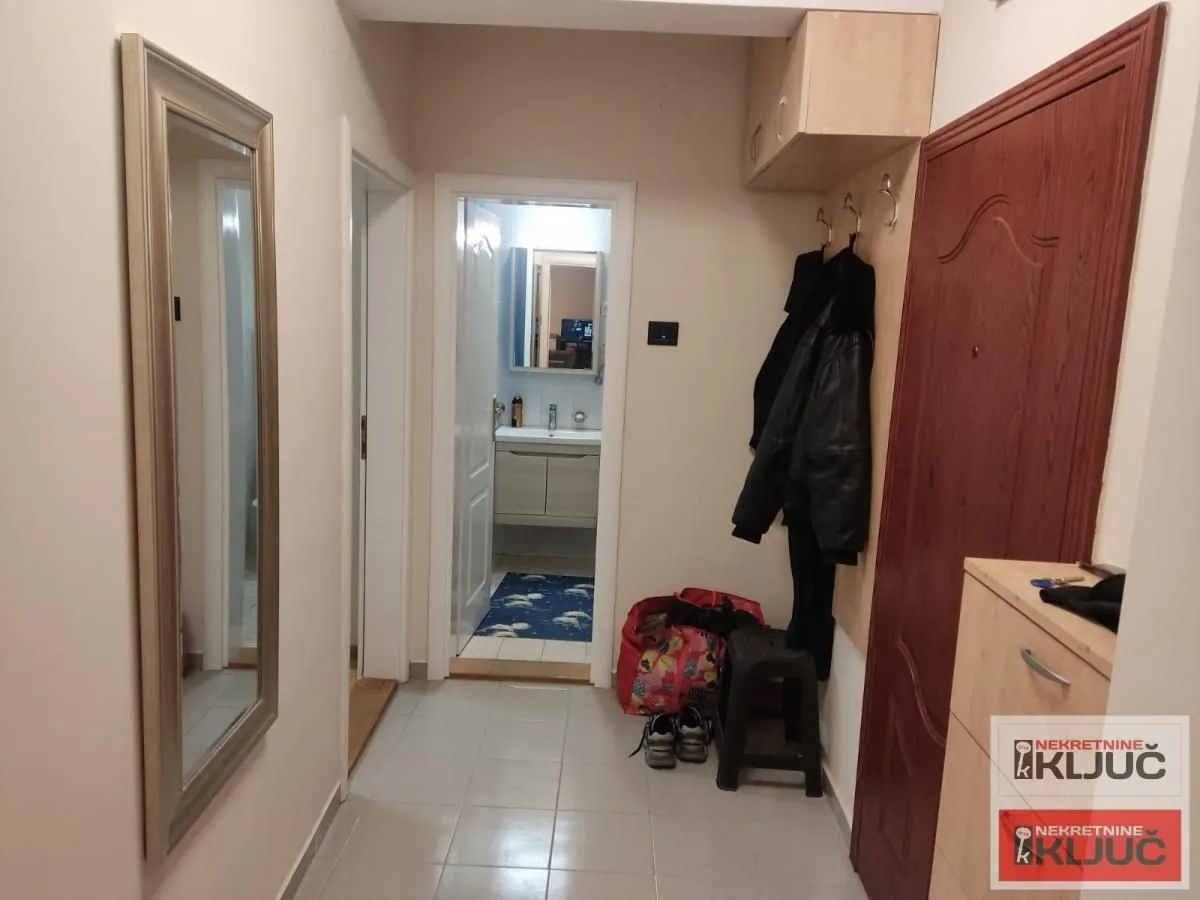 Prodaja, dvosoban stan, 54m², Bulevar Evrope, Novi Sad Sve Podlokacije