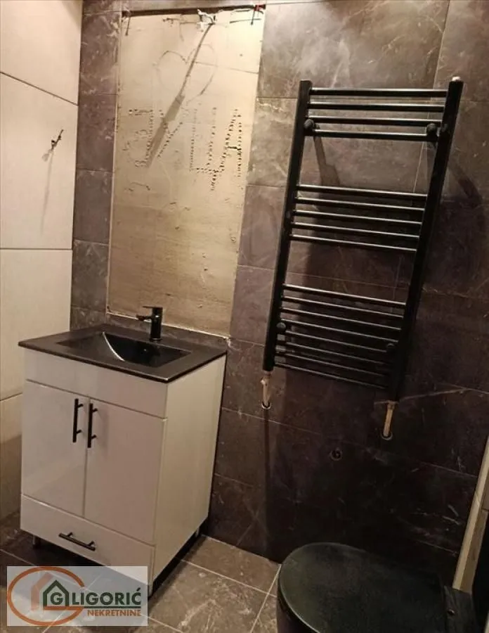 Sale, three bedroom apartment, 66m², Crveni Krst, Beograd