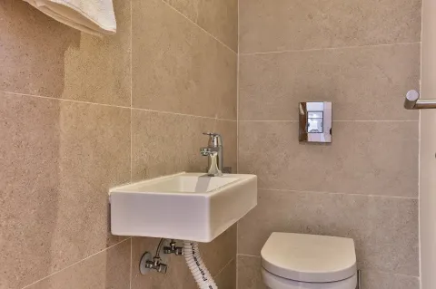Rent, studio apartment, 46m², Budva okolina, Budva - image 7