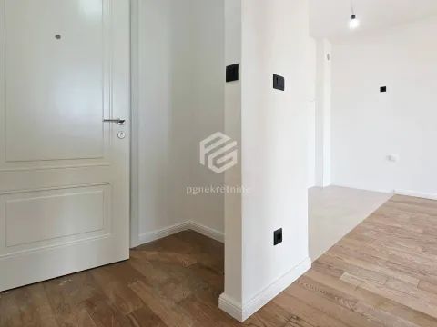 Prodaja, jednosoban stan, 46m², Donja Gorica, Podgorica - image 8