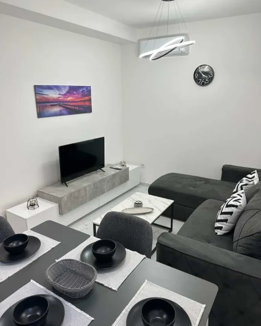 Izdavanje, jednosoban stan, 45m², Zabjelo, Podgorica