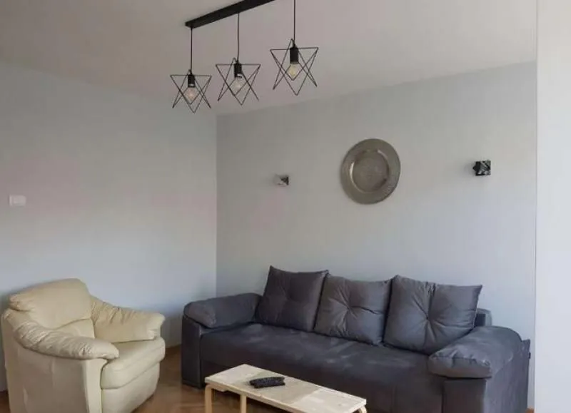 Izdavanje, dvosoban stan, 50m², Stari Grad, Beograd