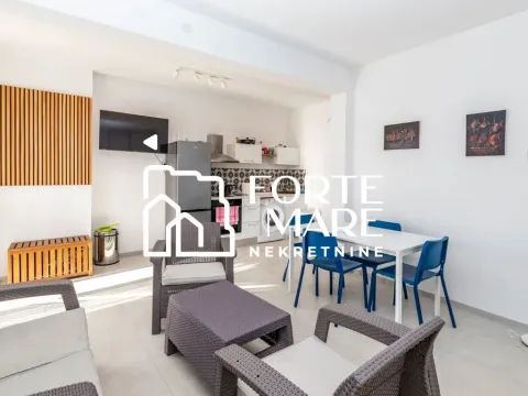 Prodaja, kuća, 98m², Đenovići, Herceg Novi - image 4