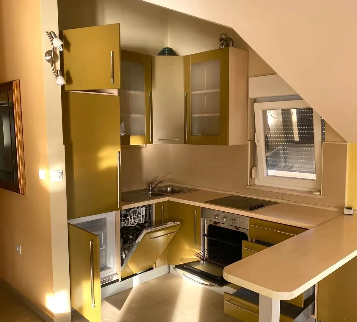 Rent, two bedroom apartment, 100m², Centar, Herceg Novi