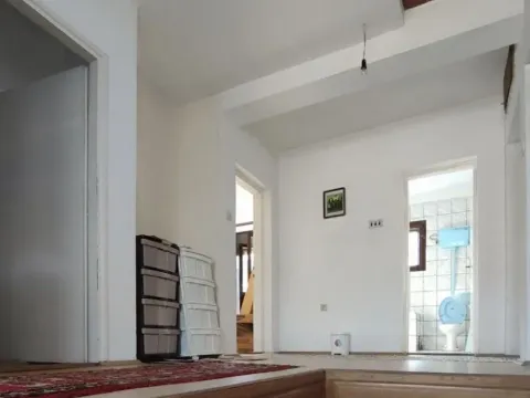 Sale, house, 240m², Loznica, Srbija - image 9