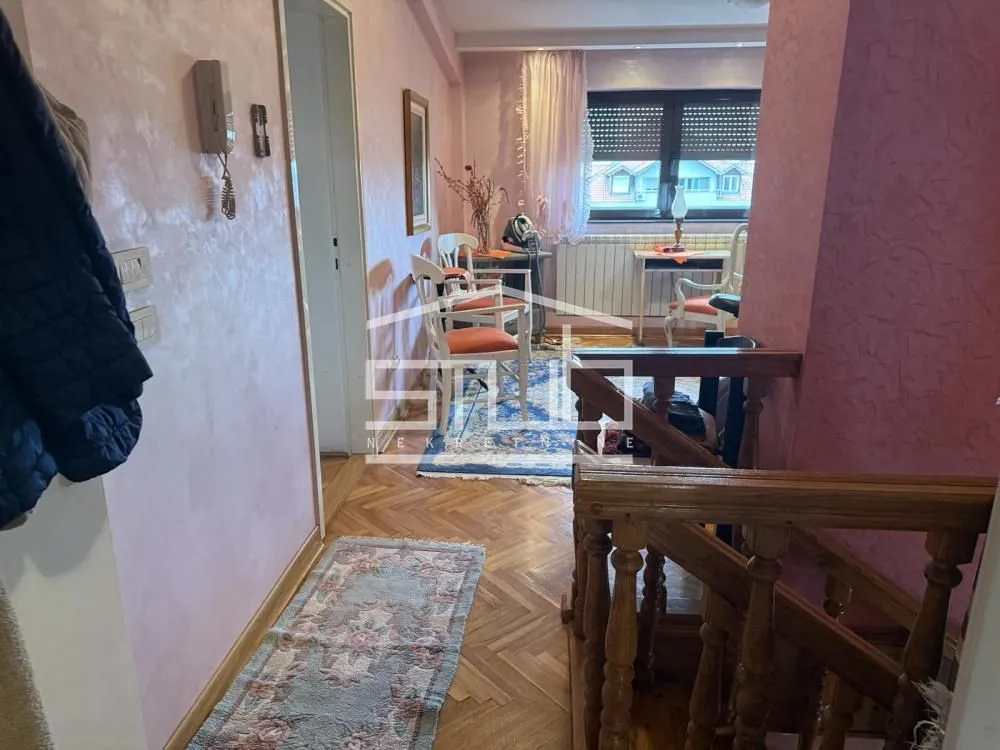 Prodaja, četvorosoban stan, 103m², Čukarica, Beograd