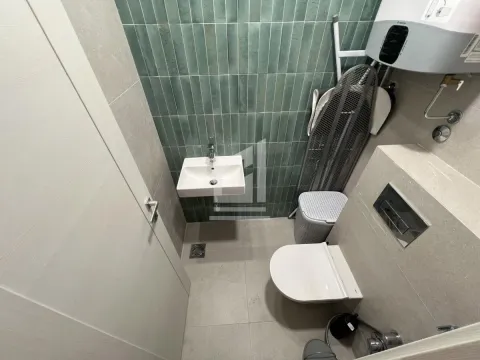 Izdavanje, dvosoban stan, 108m², Central Point, Podgorica - image 12