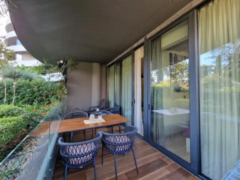 Izdavanje, jednosoban stan, 56m², Budva, Crna Gora - image 8