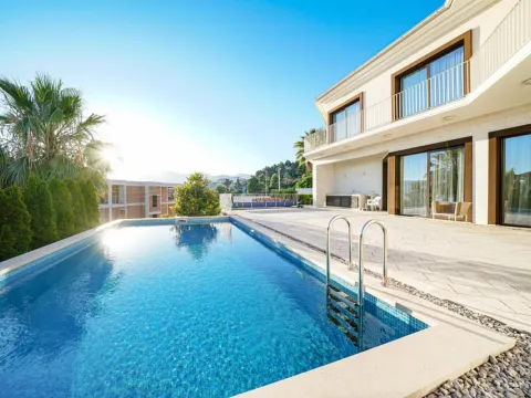 Prodaja, kuća, 285m², Tivat, Crna Gora - image 23