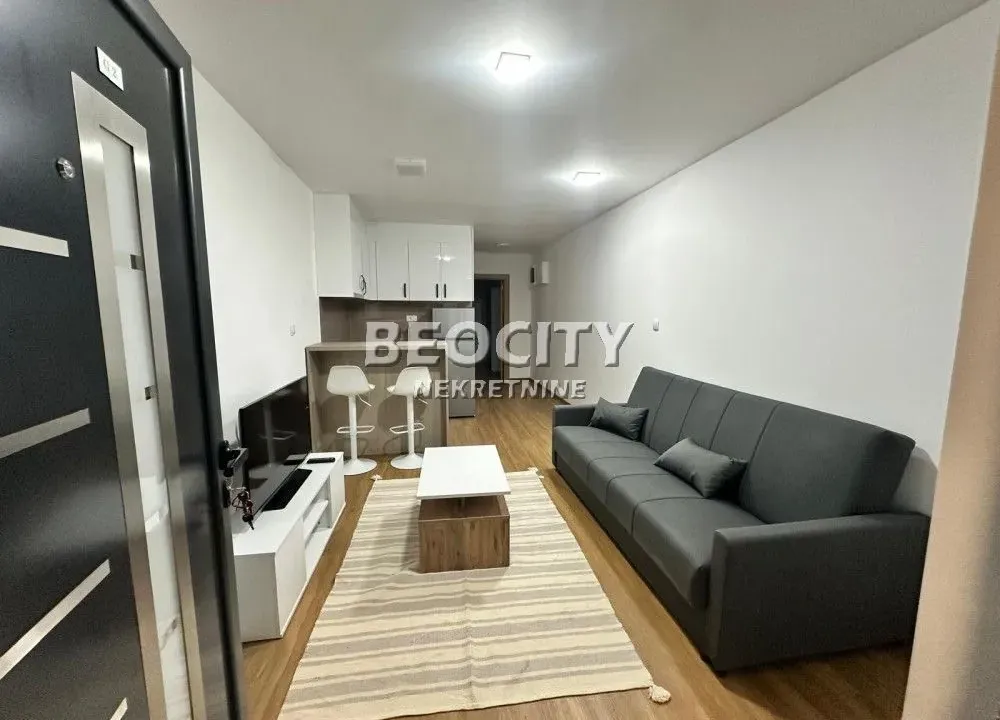 Izdavanje, stan, 35m², Petrovaradin, Novi Sad