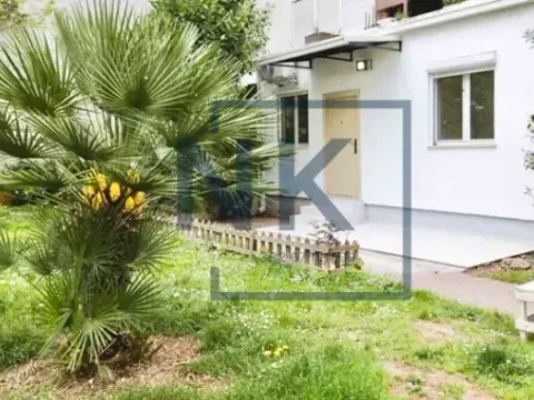 Prodaja, dvosoban stan, 62m², Stari Aerodrom, Podgorica - image 13