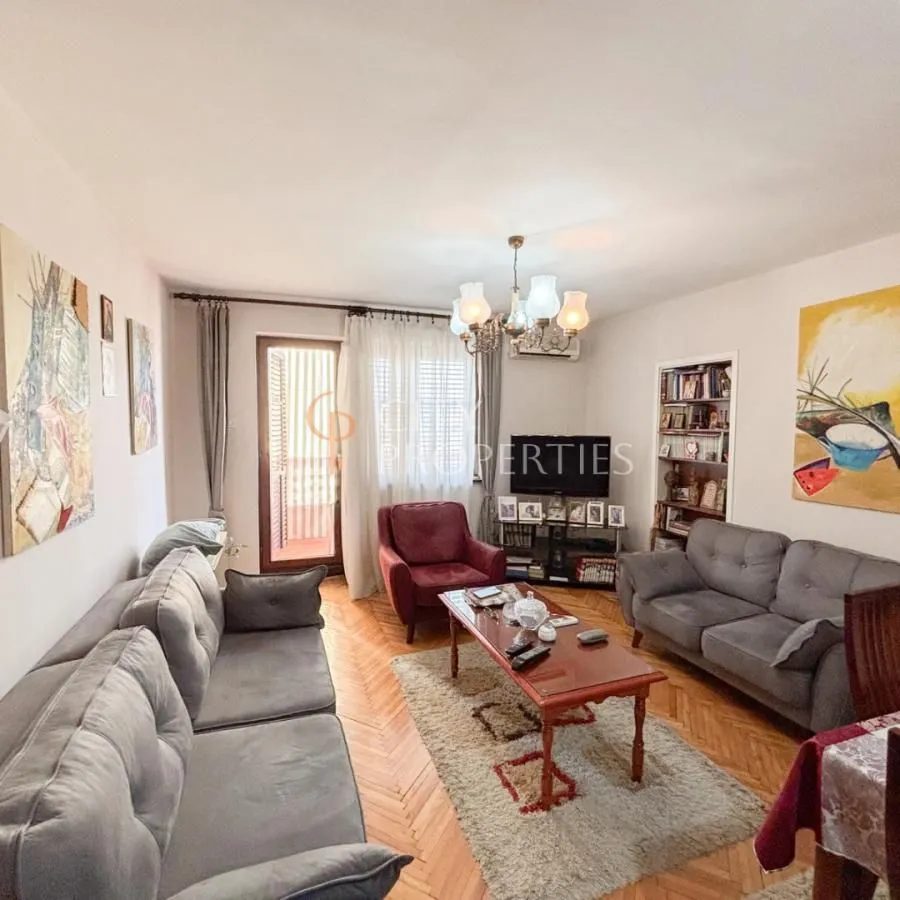 Sale, apartment, 74m², Lepa Kata, Podgorica